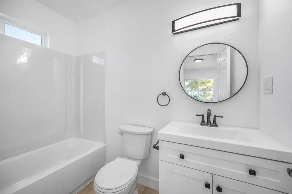 13588 S Quince Avenue Caruthers CA 93609