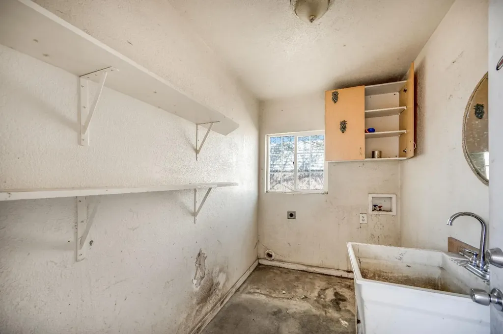 13588 S Quince Avenue Caruthers CA 93609