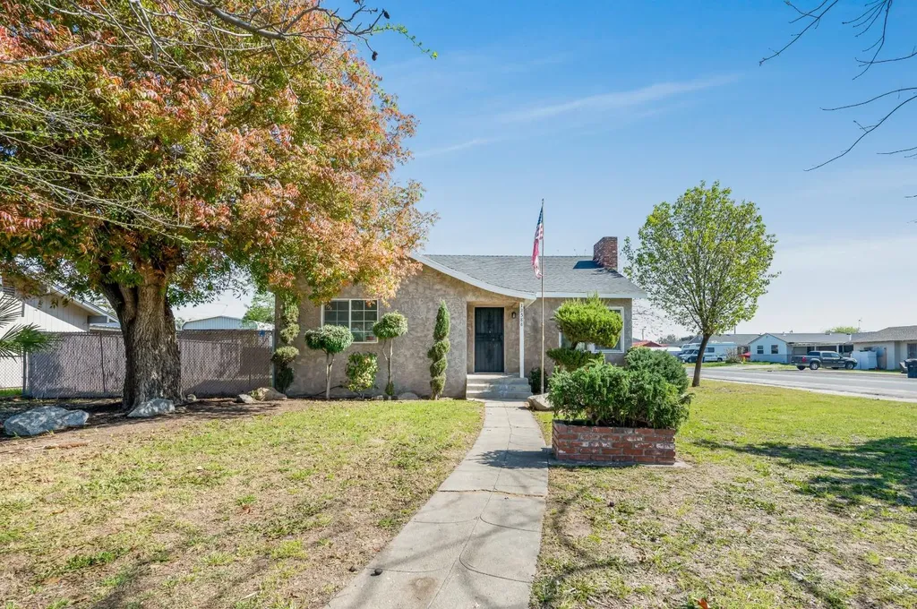 13588 S Quince Avenue Caruthers CA 93609