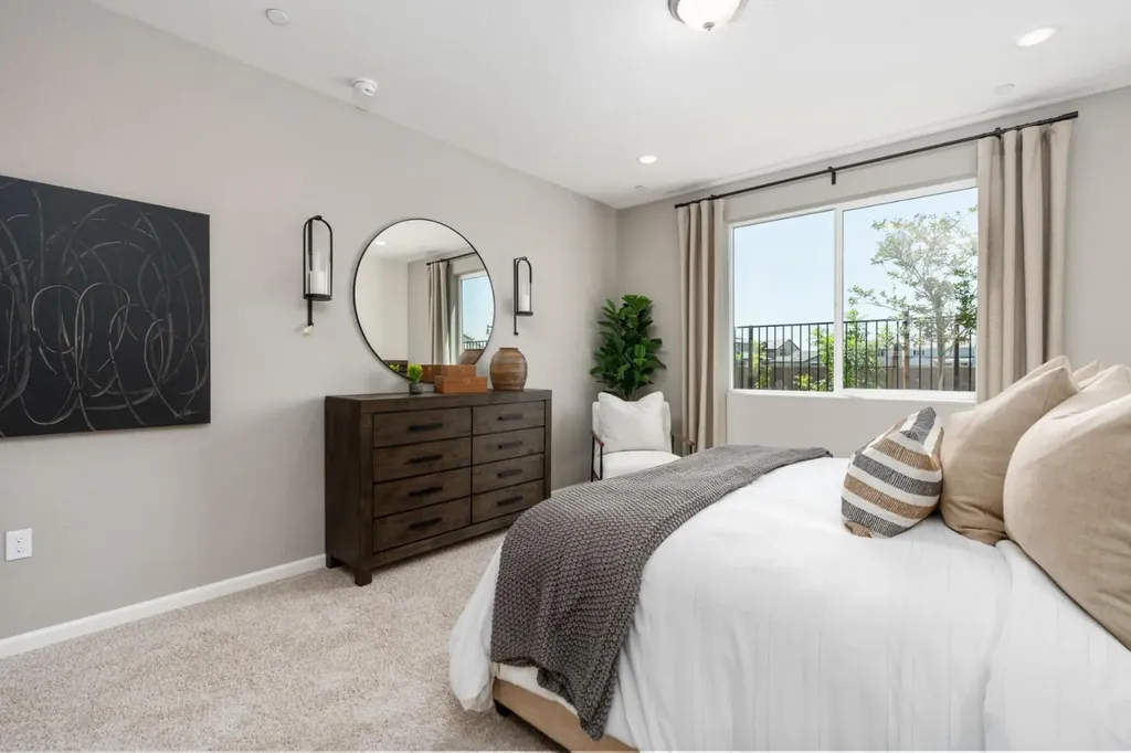 1625 Bloom Avenue Clovis CA 93619