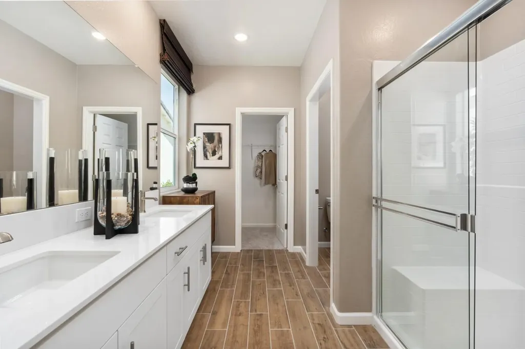 1625 Bloom Avenue Clovis CA 93619