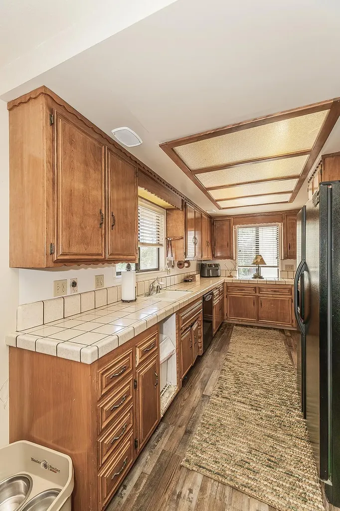 41823 Corlew Lane Auberry CA 93602