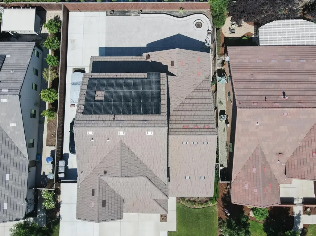 988 Blackwood Avenue Clovis CA 93619