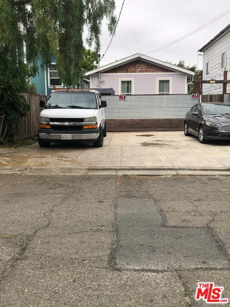355 Center Street Oakland CA 94607