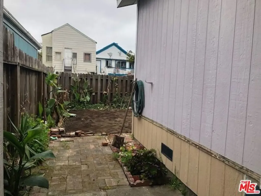 355 Center Street Oakland CA 94607