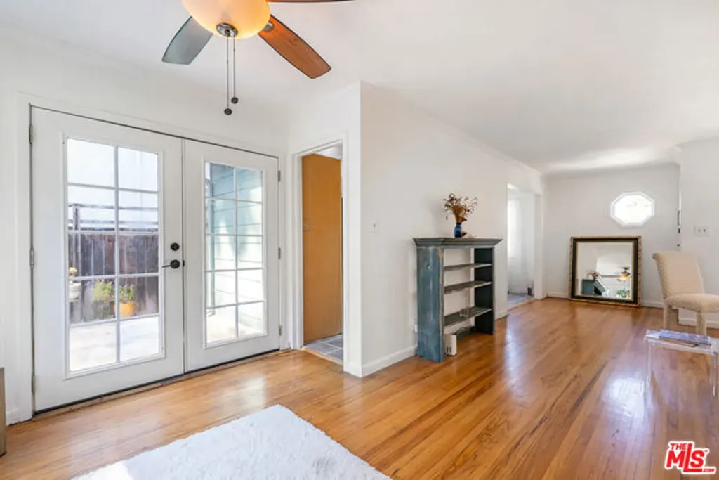 8041 Greenly Drive Oakland CA 94605