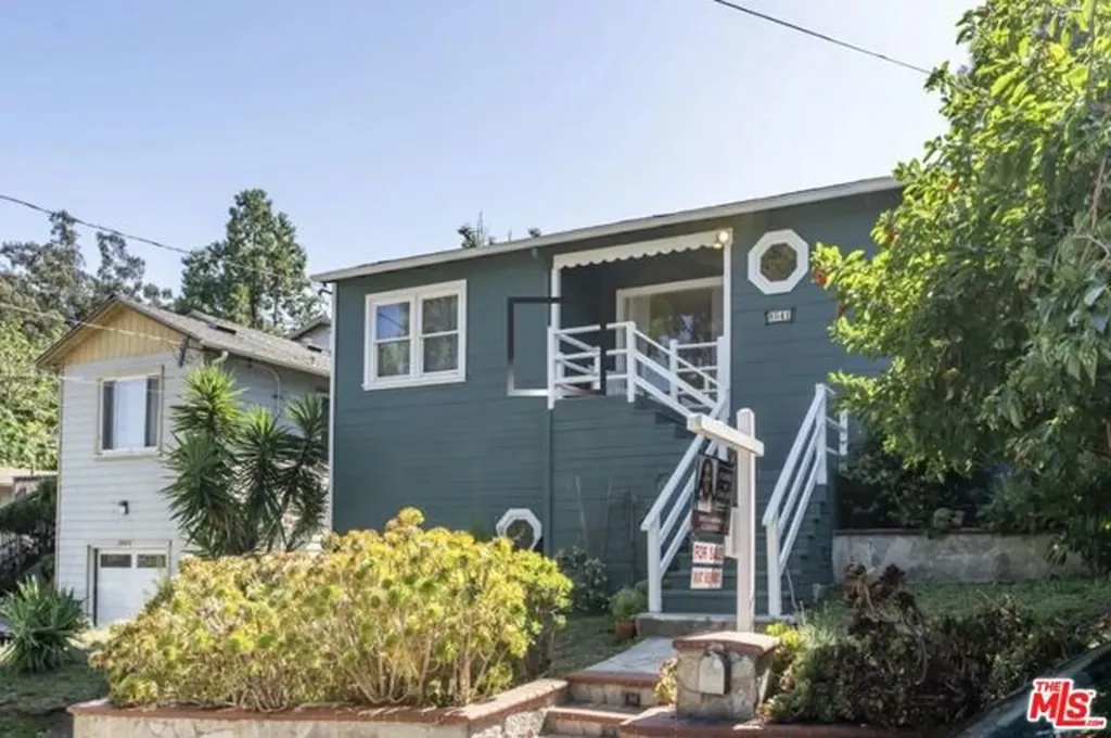 8041 Greenly Drive Oakland CA 94605