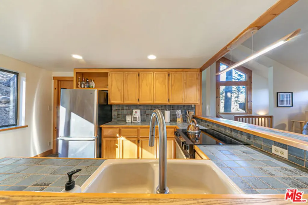 11504 Skislope Way Truckee CA 96161