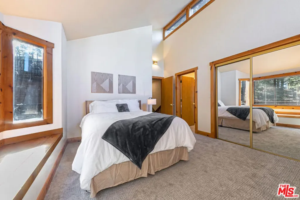 11504 Skislope Way Truckee CA 96161