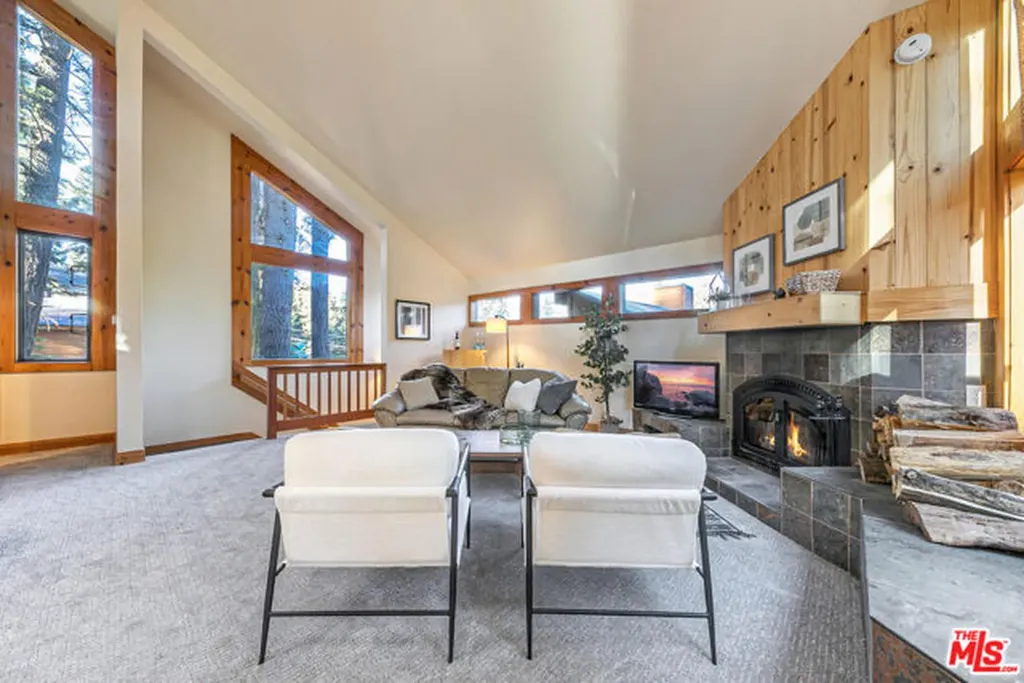 11504 Skislope Way Truckee CA 96161