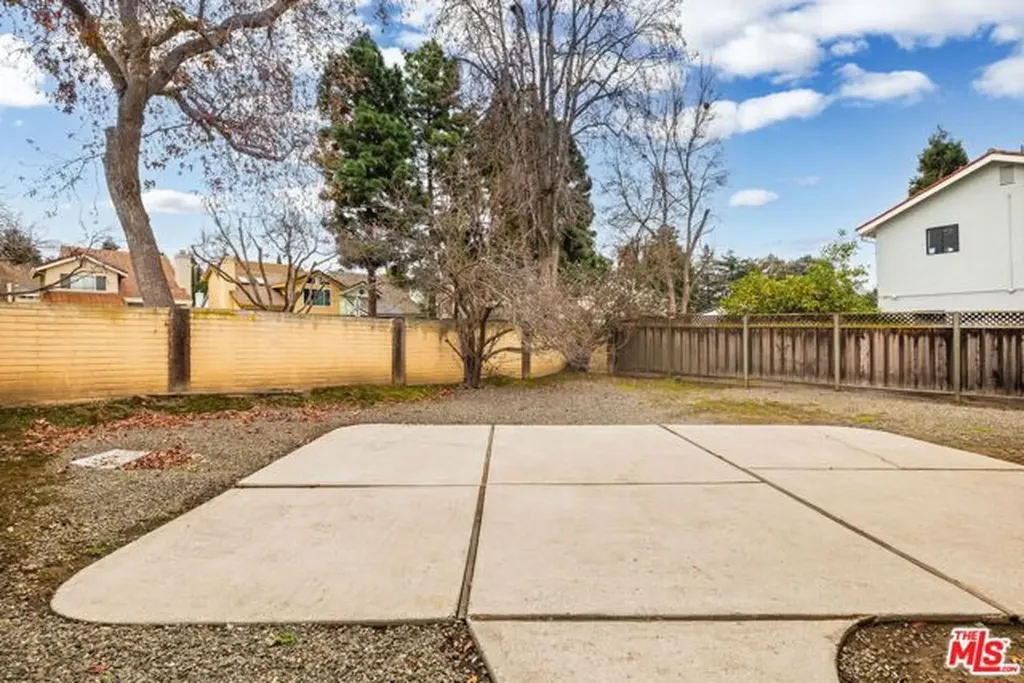 36957 Reynolds Drive Fremont CA 94536