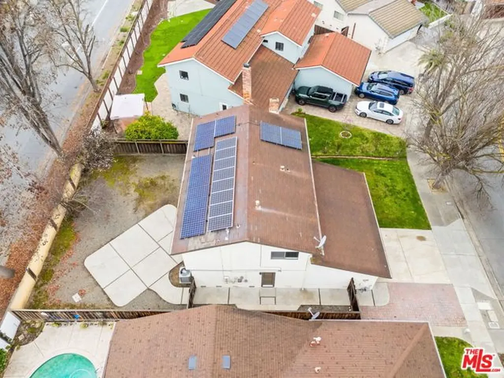 36957 Reynolds Drive Fremont CA 94536