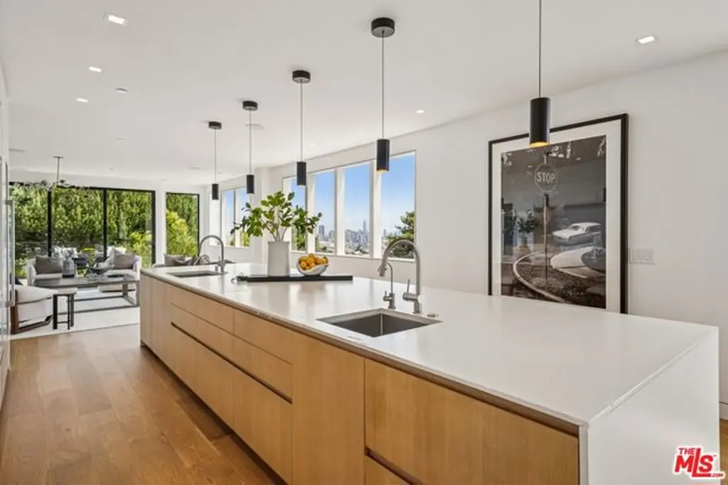 752 Duncan Street San Francisco CA 94131