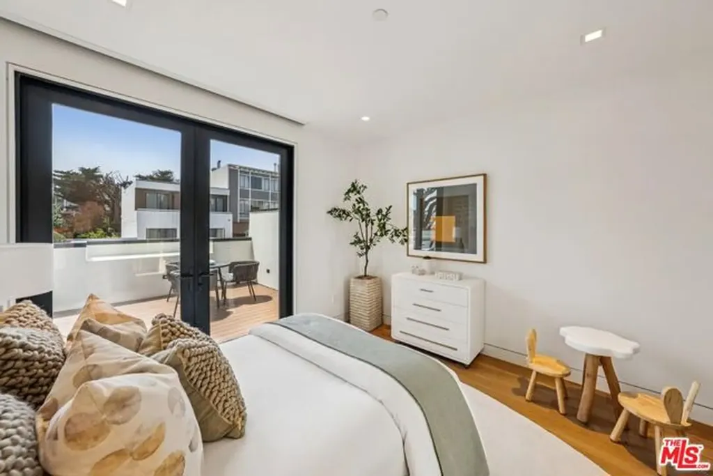 752 Duncan Street San Francisco CA 94131