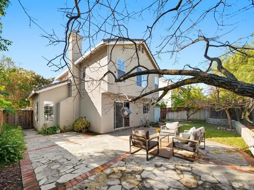 38751 Litchfield Circle Fremont CA 94536