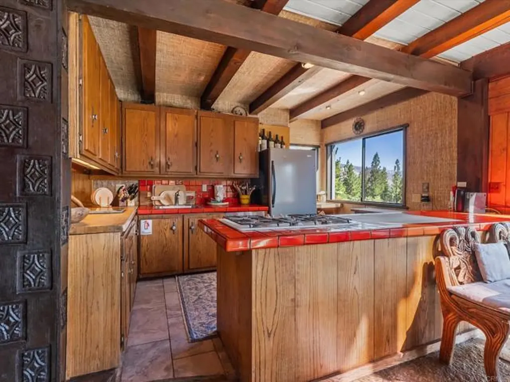 1082 Mountain Canary Drive South Lake Tahoe CA 96150