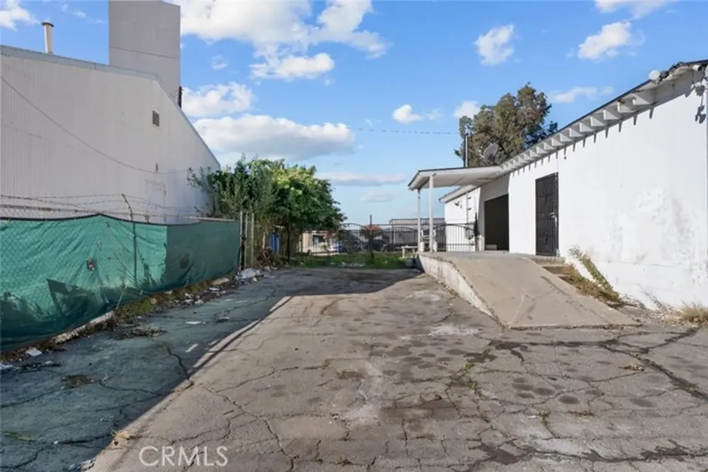 4771 Holt Montclair CA 91763