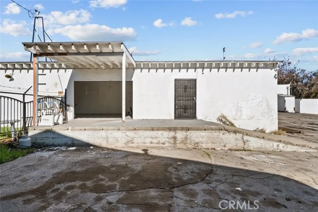 4771 Holt Montclair CA 91763