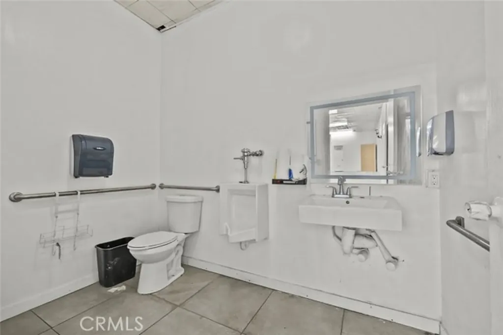 4771 Holt Montclair CA 91763