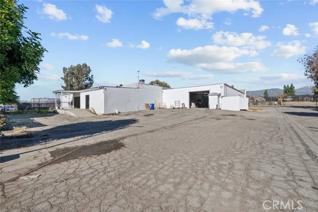 4771 Holt Montclair CA 91763