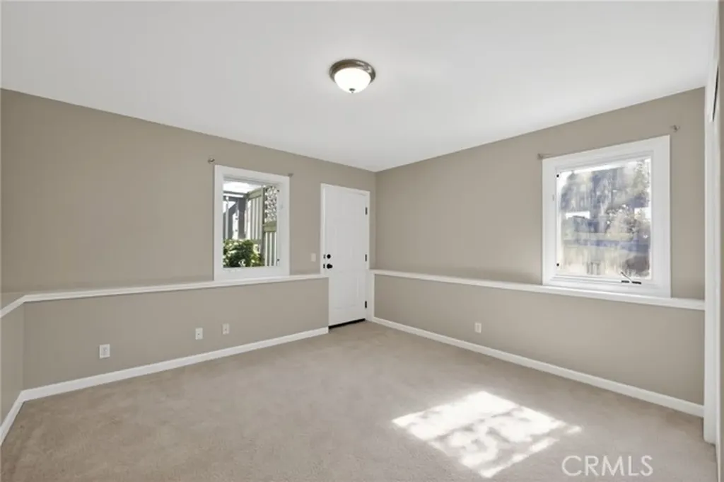 938 Leo Oakland CA 94611