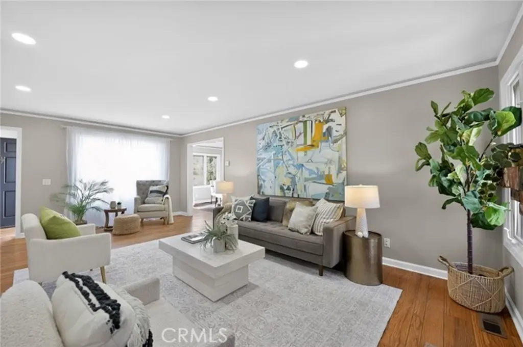 938 Leo Oakland CA 94611