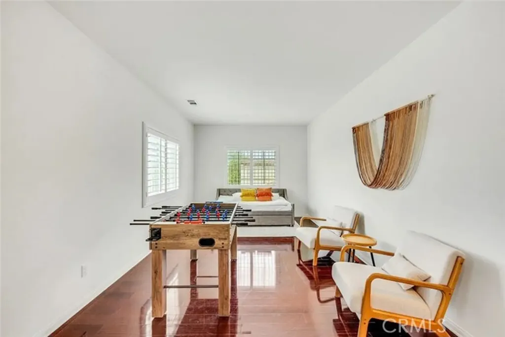 10995 Coalinga Avenue Montclair CA 91763