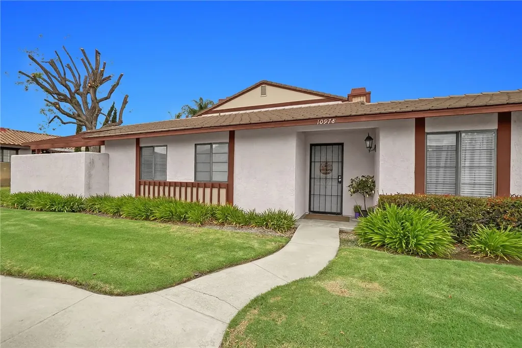 10978 Buckingham Way Montclair CA 91763
