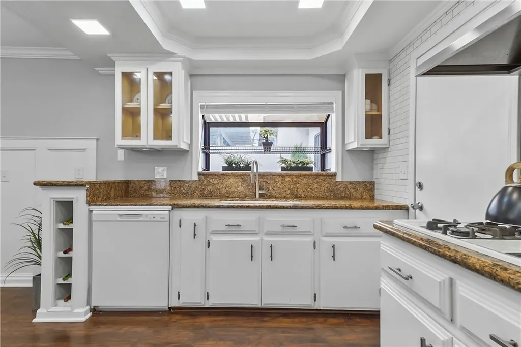 10978 Buckingham Way Montclair CA 91763