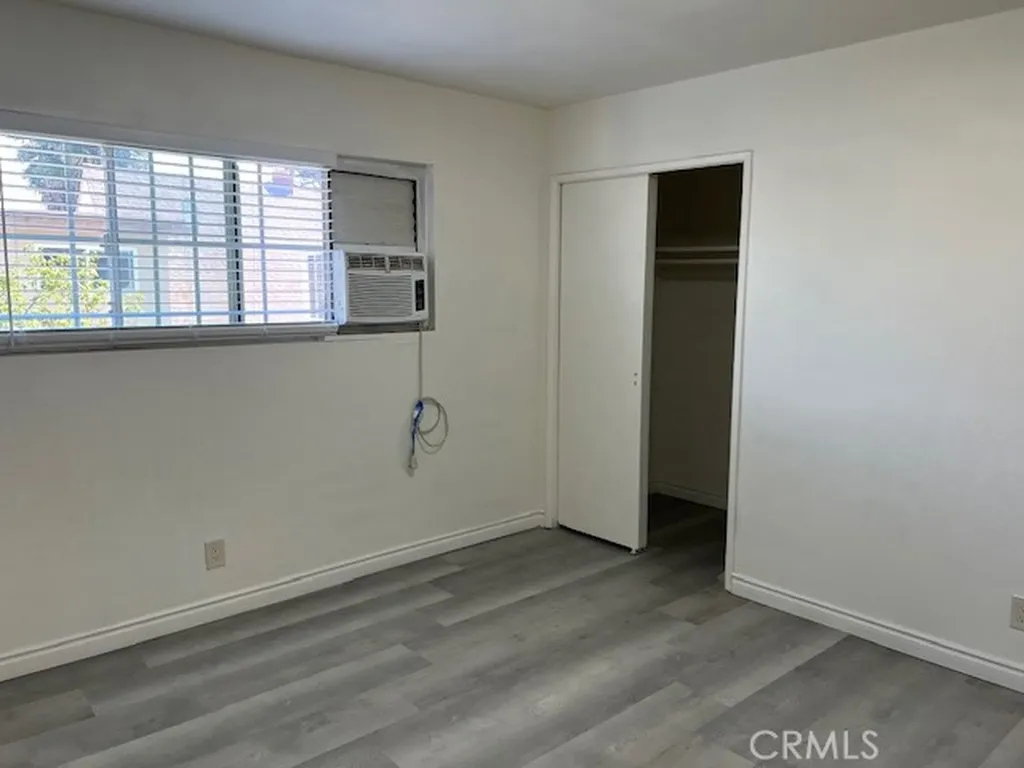 4594 Bandera Montclair CA 91763