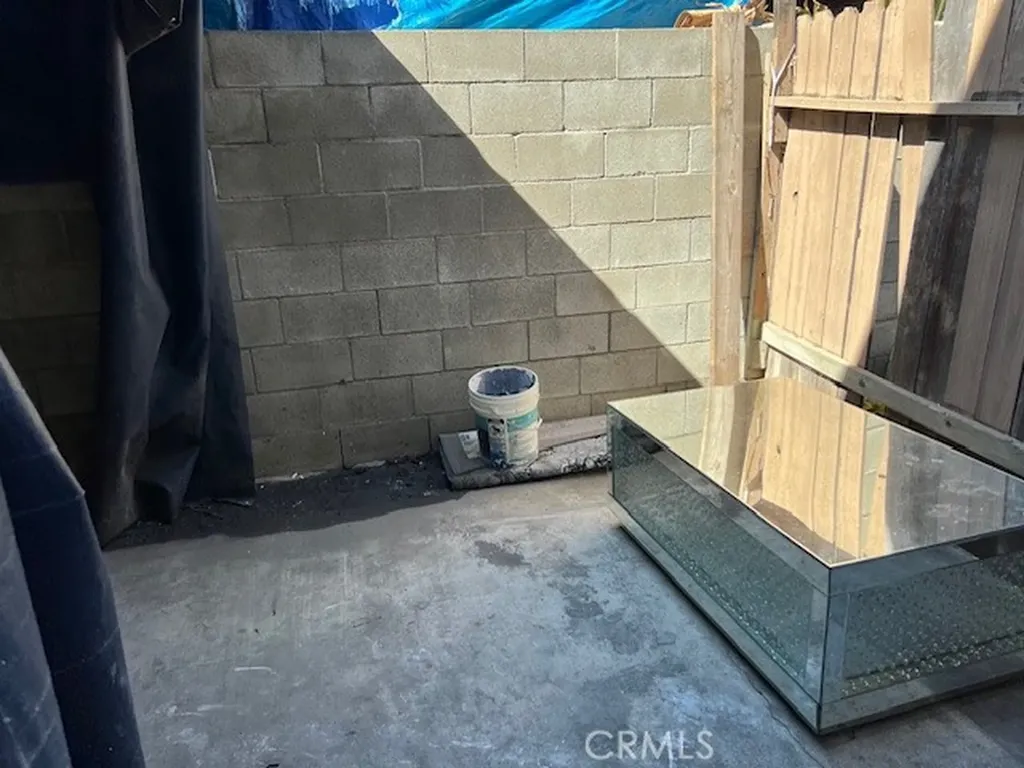 4594 Bandera Montclair CA 91763