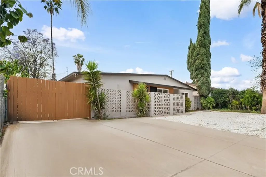 10148 Felipe Avenue Montclair CA 91763