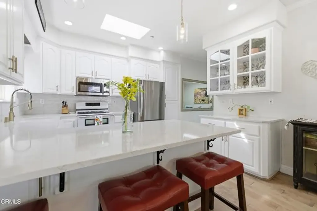 4630 James Avenue Castro Valley CA 94546