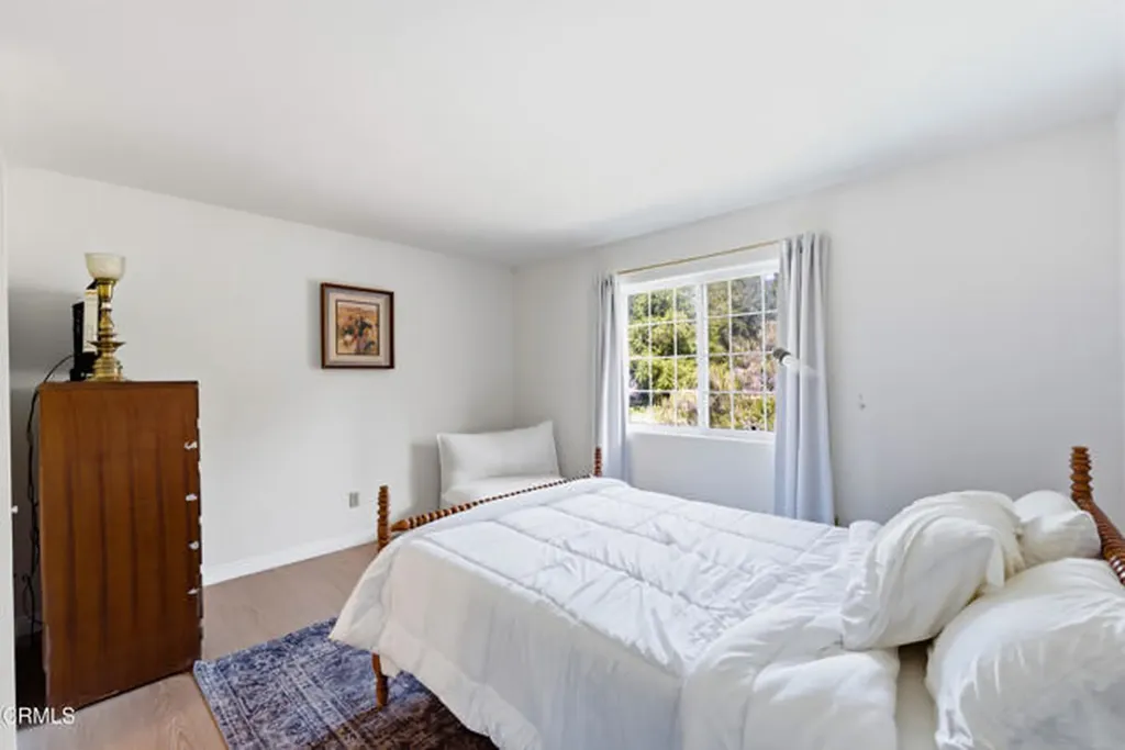 15811 Calle El Capitan Green Valley CA 91390