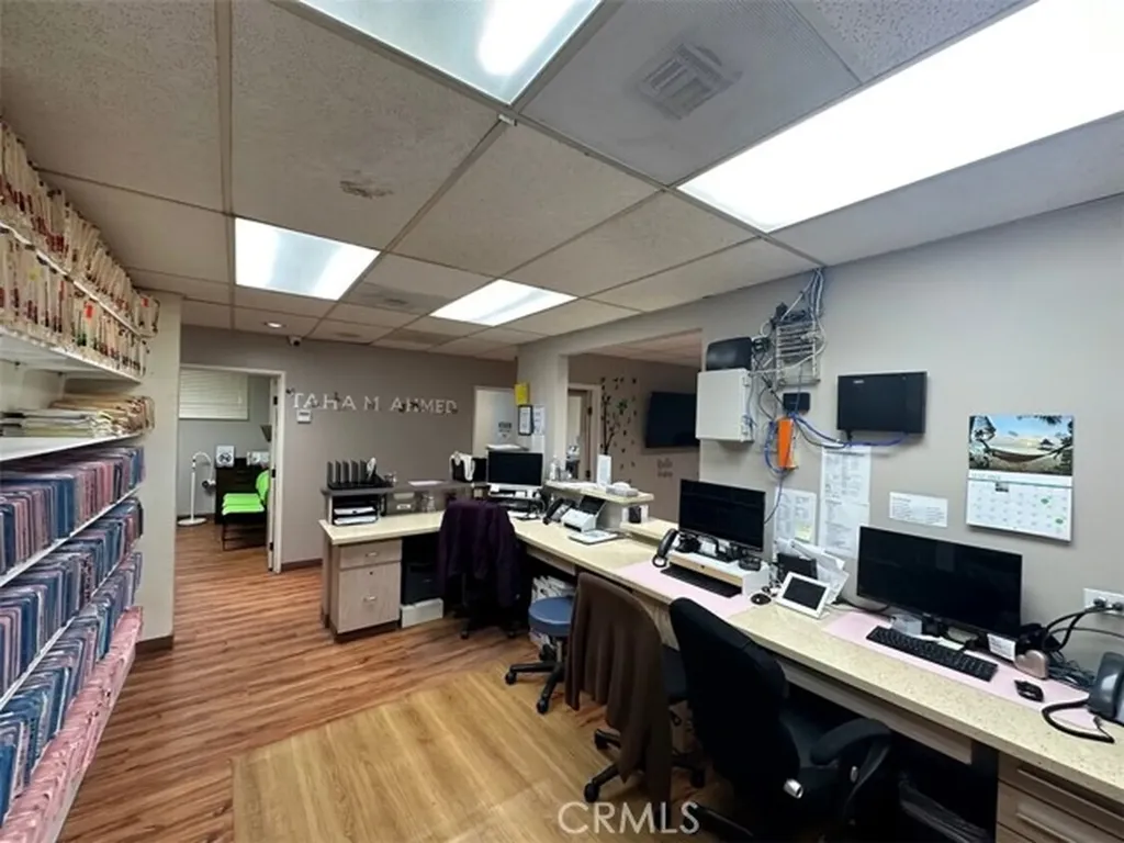 4950 San Bernardino Street Montclair CA 91763