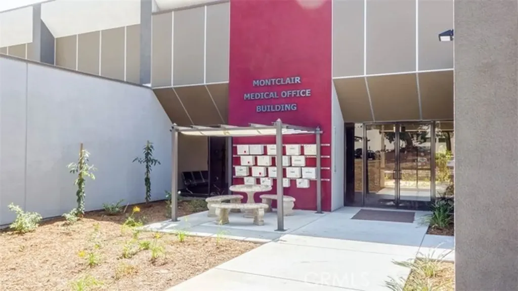 4950 San Bernardino Street Montclair CA 91763