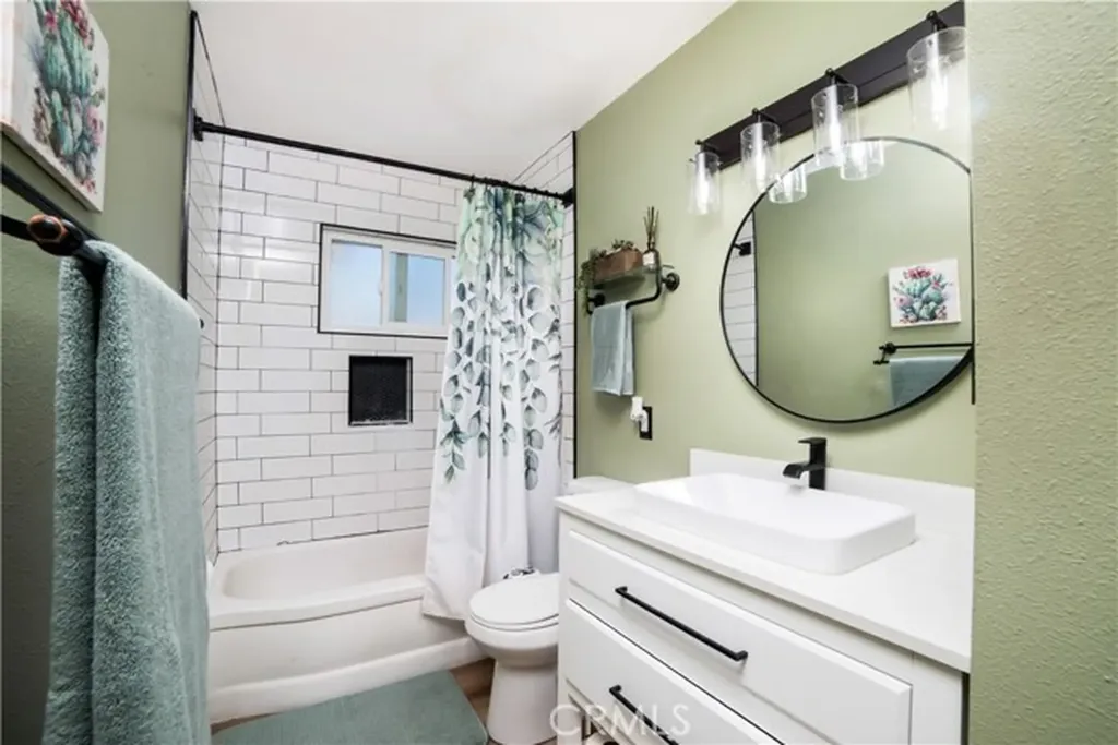 5555 Caroline Street Montclair CA 91763