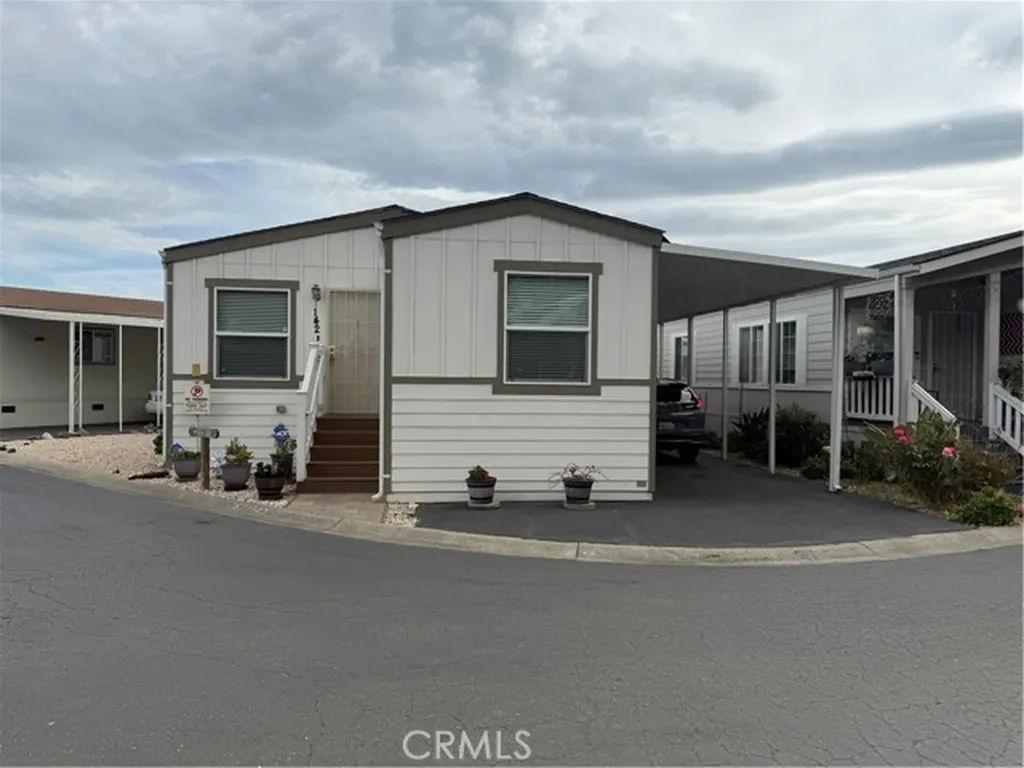 1200 Winton Hayward CA 94545