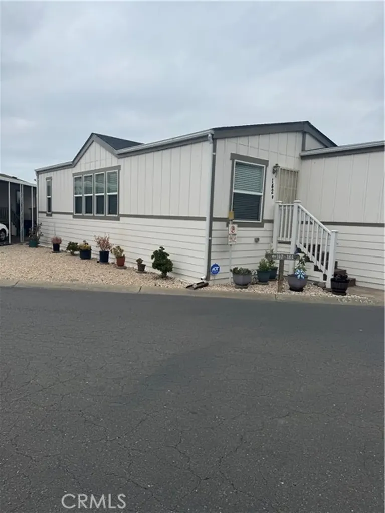 1200 Winton Hayward CA 94545