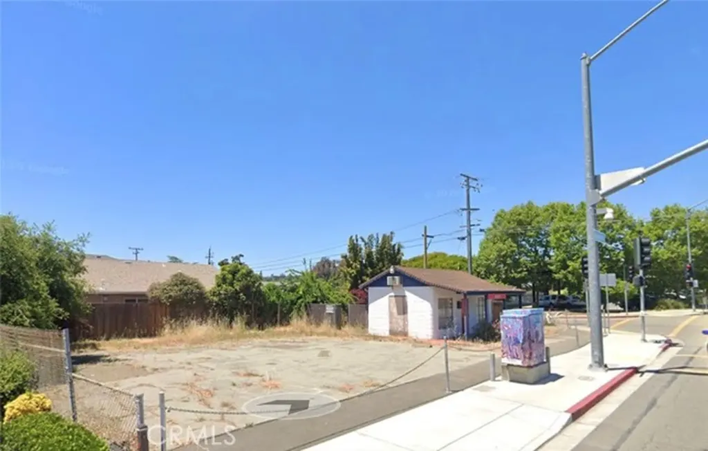 19693 Redwood Road Castro Valley CA 94546