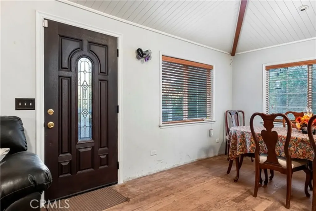 39100 Calle Essencial Green Valley CA 91390