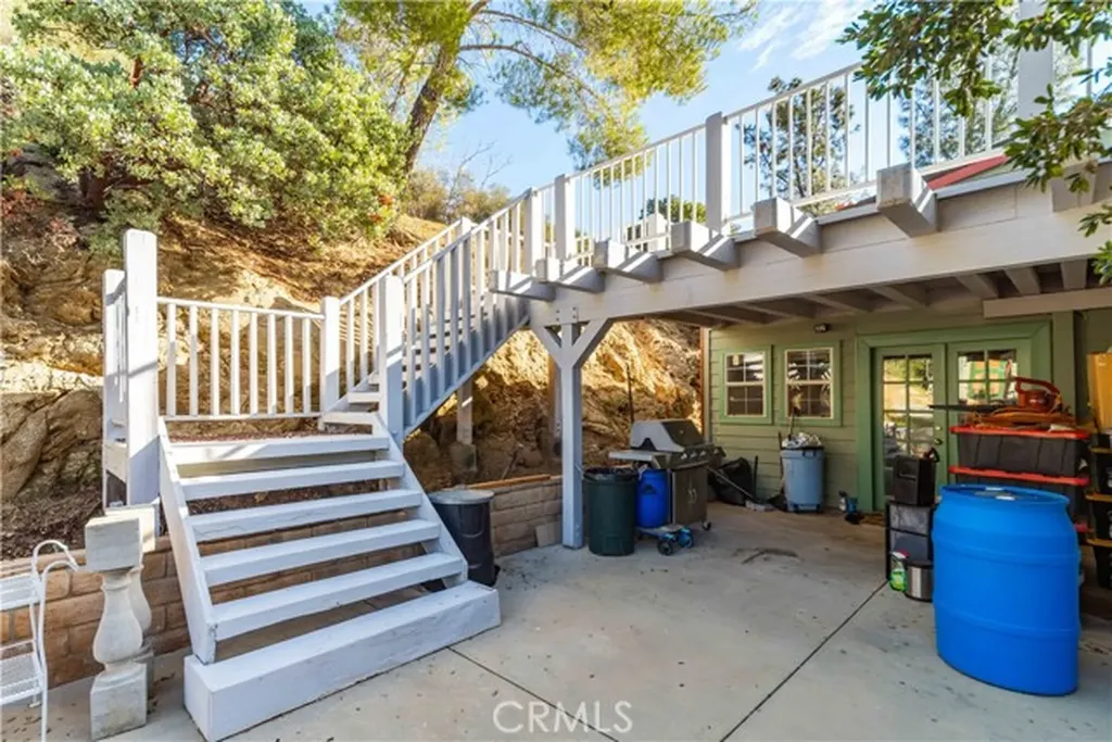 16029 Calle Hermosa Green Valley CA 91390