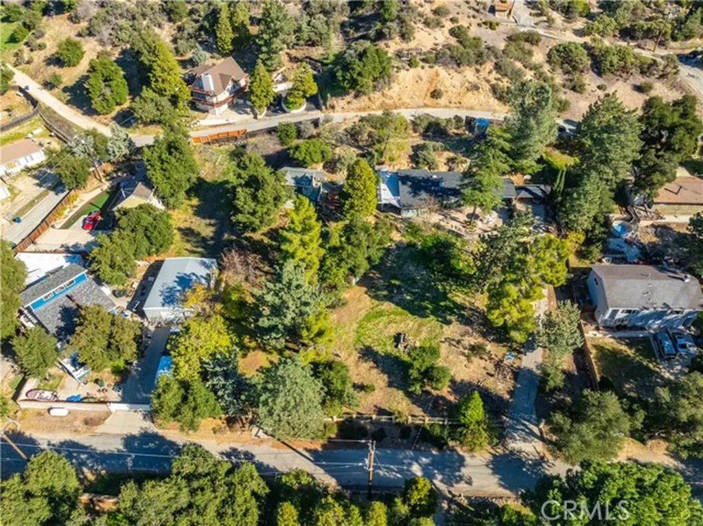 16029 Calle Hermosa Green Valley CA 91390