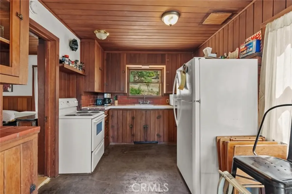 39813 Calle Carona Green Valley CA 91390