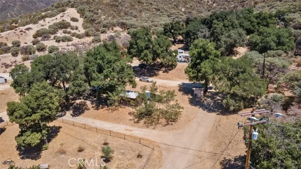 39813 Calle Carona Green Valley CA 91390