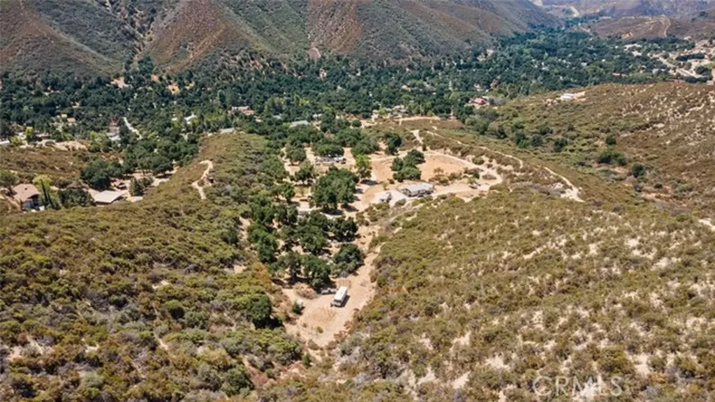 39813 Calle Carona Green Valley CA 91390