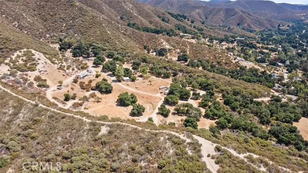 39813 Calle Carona Green Valley CA 91390