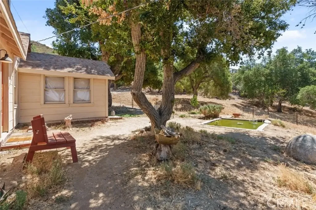 39813 Calle Carona Green Valley CA 91390