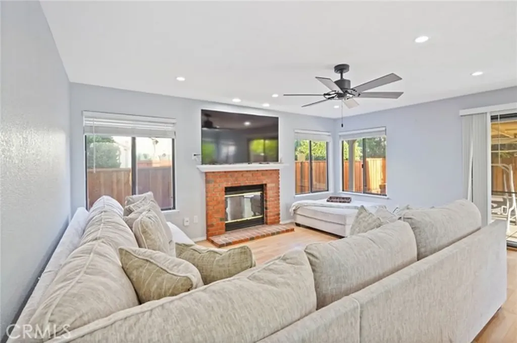 318 Redrock Antioch CA 94509