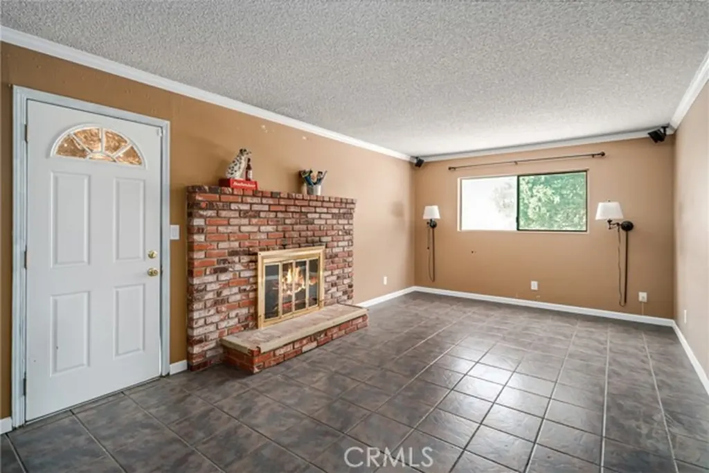 39828 San Francisquito Canyon Road Green Valley CA 91390